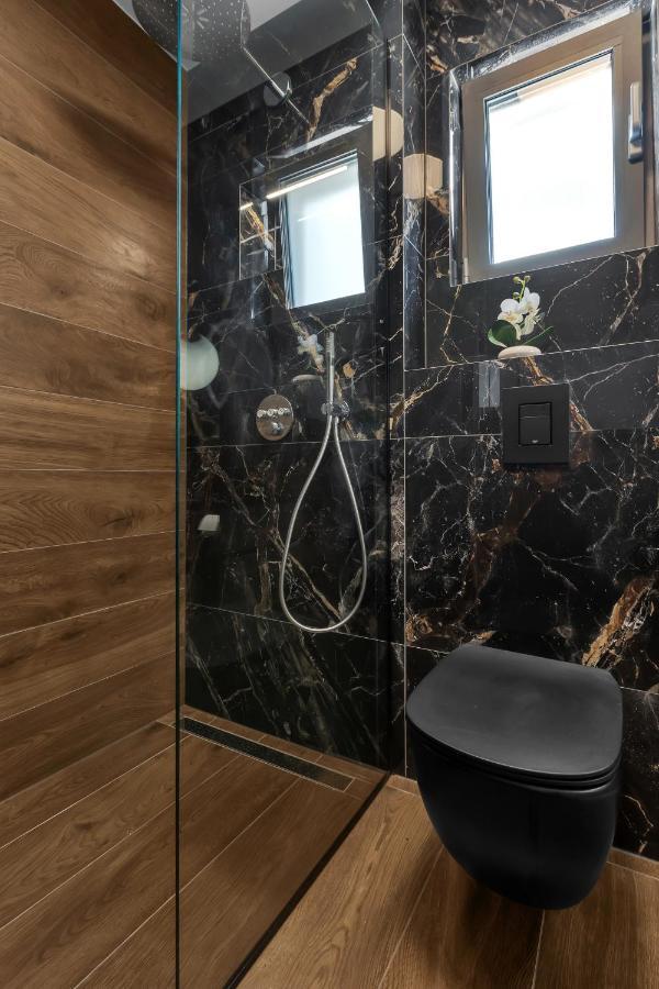 Lux Apartment Dolce Vita - Private Hottub Makarska Kültér fotó