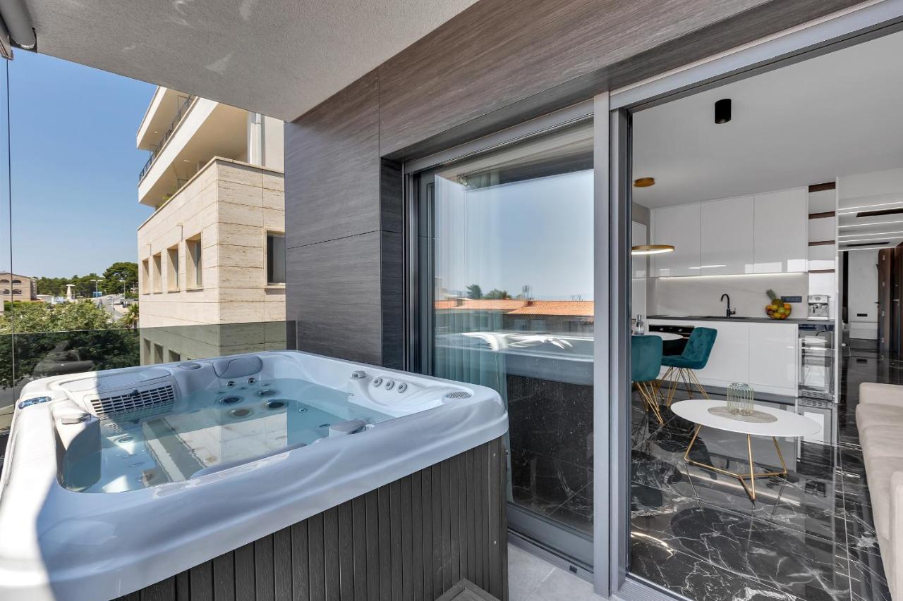 Lux Apartment Dolce Vita - Private Hottub Makarska Kültér fotó